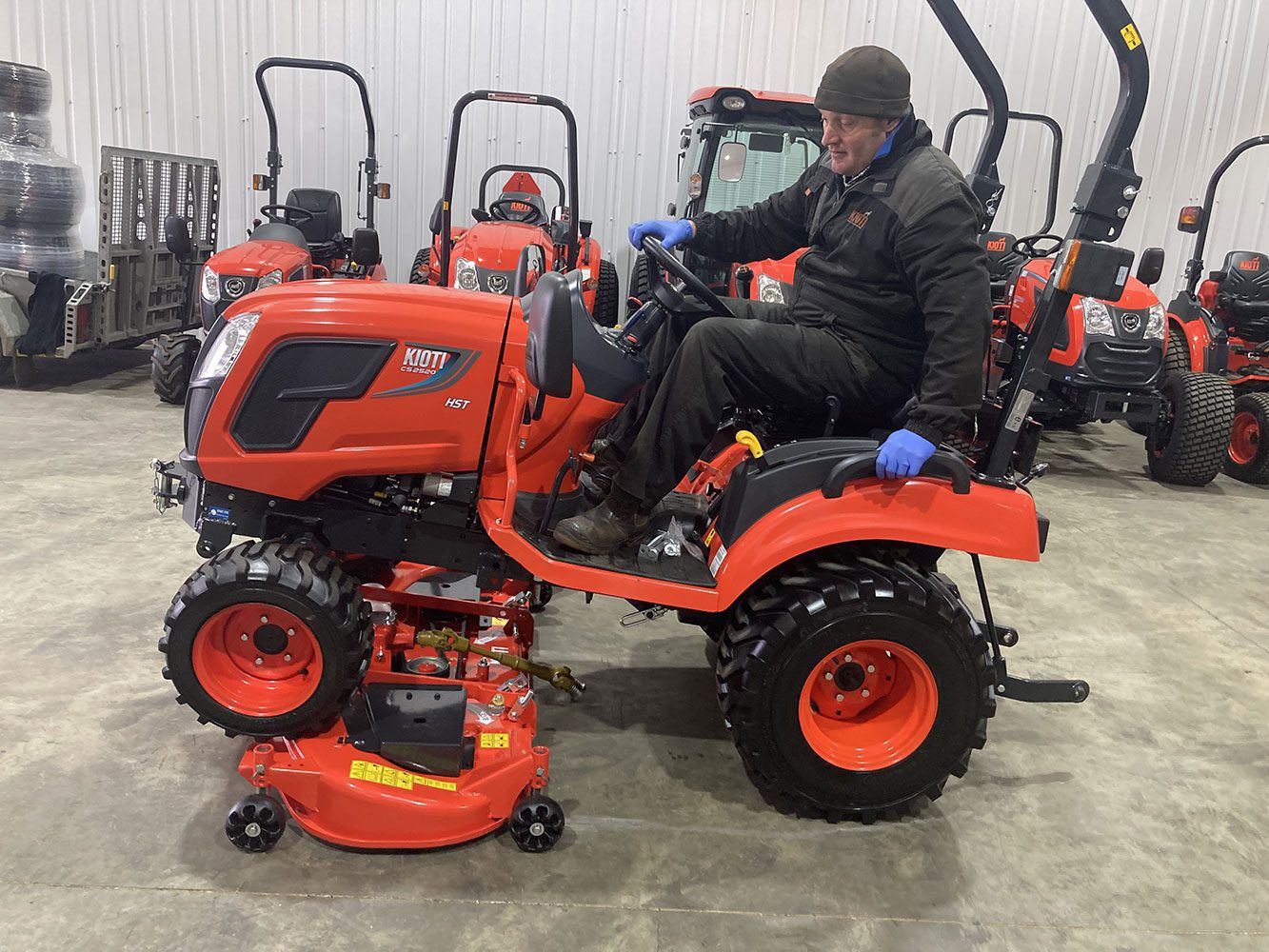 Tractors For Sale &Amp; Delivery In Cheshire And Uk | Middlewich Machinery Kioti cs2520h-ge