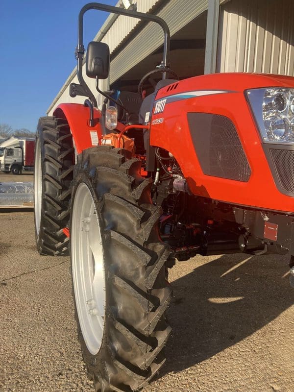 Kioti Tractor Rx7330P-Eu Power Shuttle | Middlewich Machinery Kioti rx7330 rops / cabin