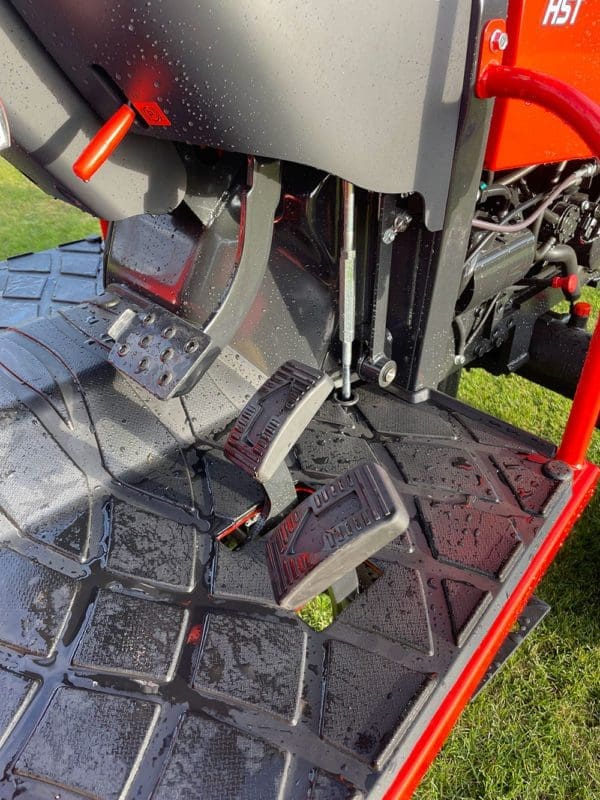 Kioti Tractor Ck2630 / Ck3530 / Ck4030 / Ck5030 Rops | Middlewich Machinery Kioti tractor ck2630 rops / cabin