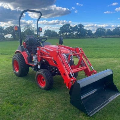 Kioti Tractors And Zero Turns For Sale | Middlewich Machinery Kioti tractor cx2510h side front