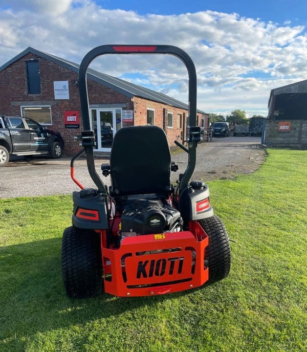 Kioti zero turn zxc48 / zxc54