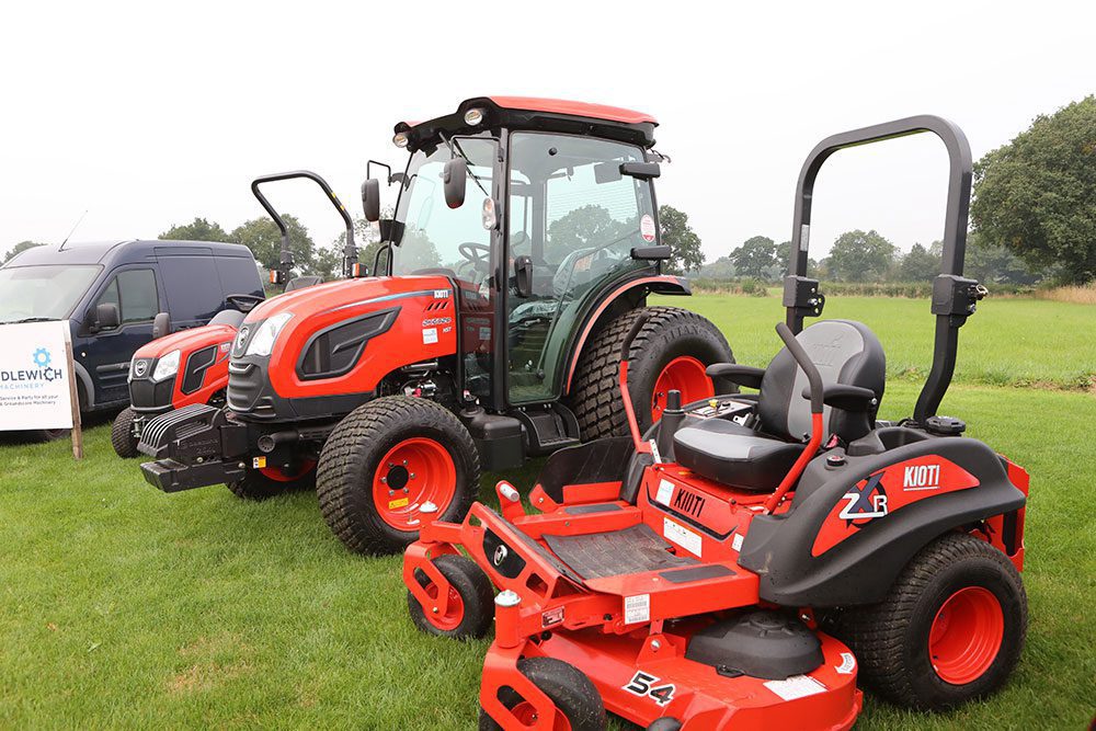 Tractors For Sale &Amp; Delivery In Cheshire And Uk | Middlewich Machinery Kioti tractors range