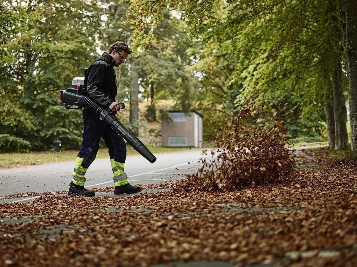Groundcare Machinery In Staffordshire – Sales, Service &Amp; Repairs | Middlewich Machinery Cramer leaf blower