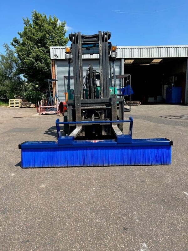 Oxdale forklift mounted brush 4ft | 6ft | 8ft - image 2