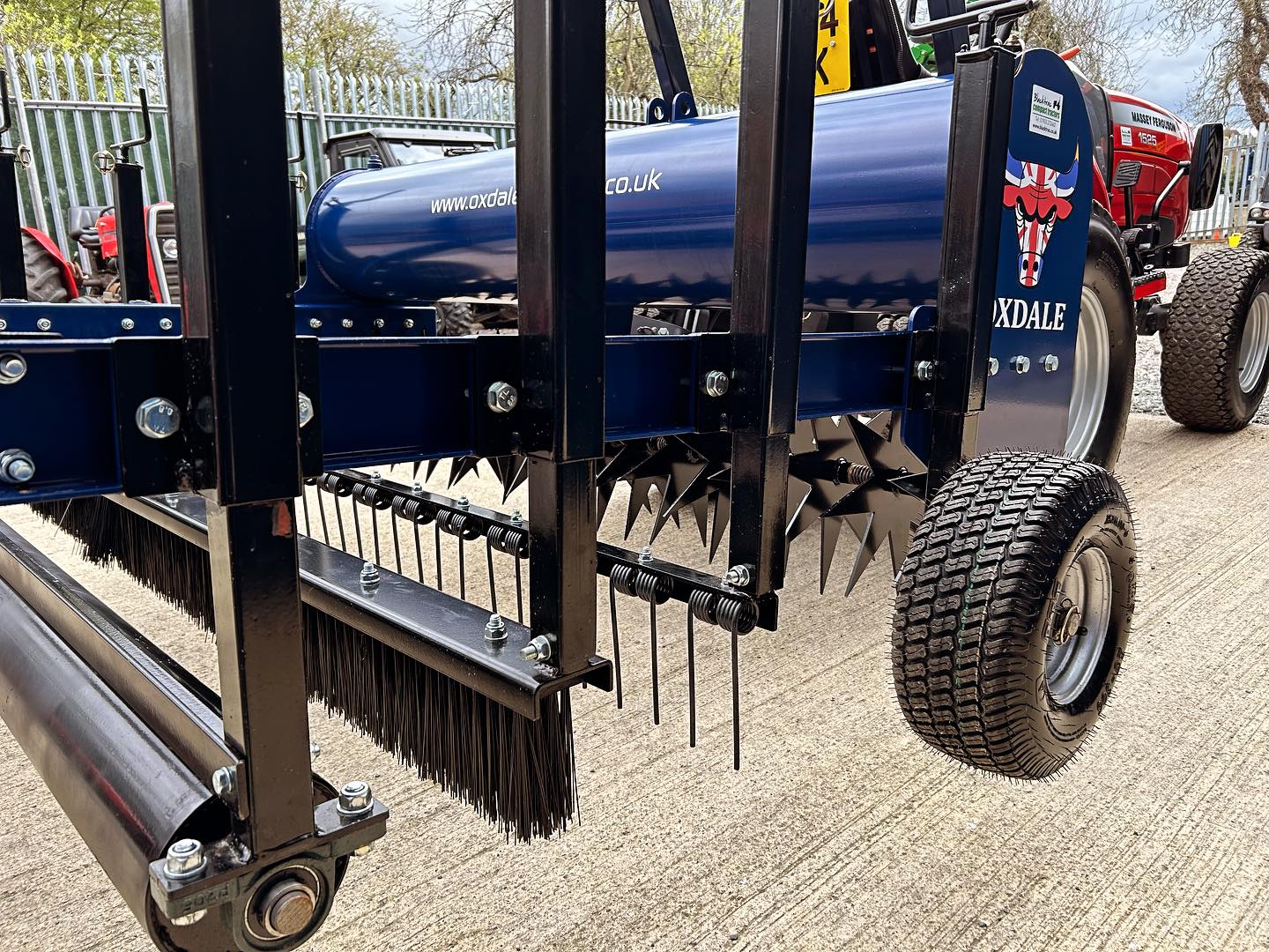Oxdale Combination Turf Groomer | Middlewich Machinery Oxdale combination turf groomer - image 6